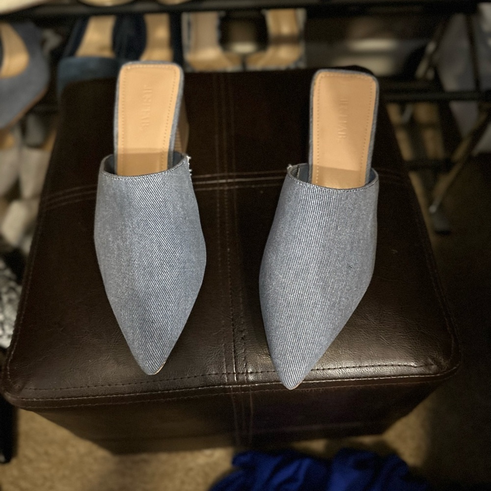 Blue Jean - Picture 4 of 5